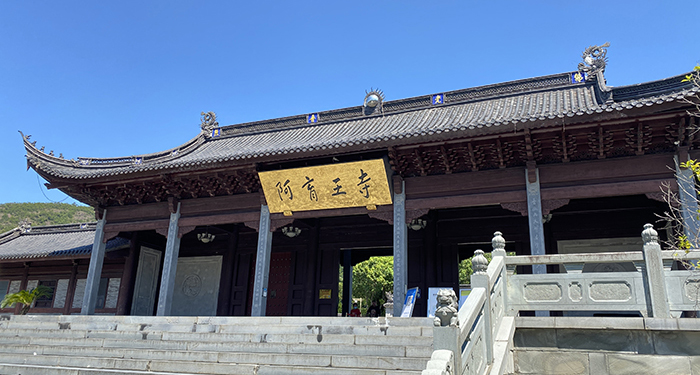 佛教寺廟中的古建筑設計與環境保護